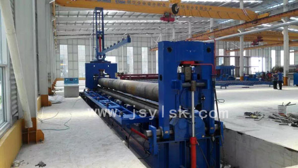 挂車專用卷(juan)闆機