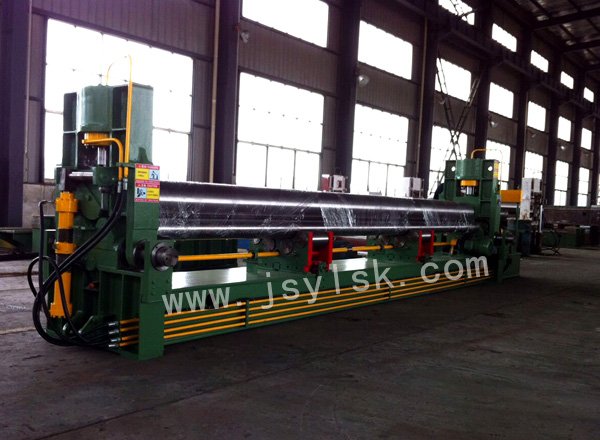 挂車式卷(juàn)闆機