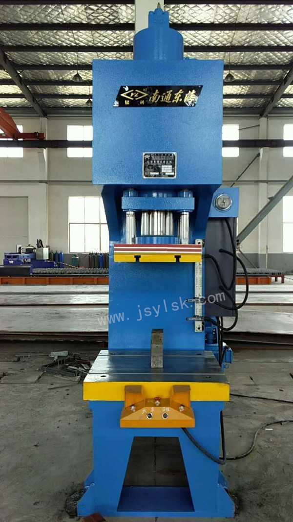 YL41-63單柱(zhù)液壓機(jī)