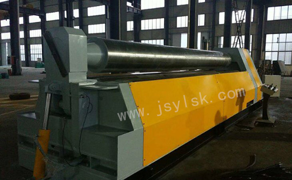 四(si)輥卷闆機