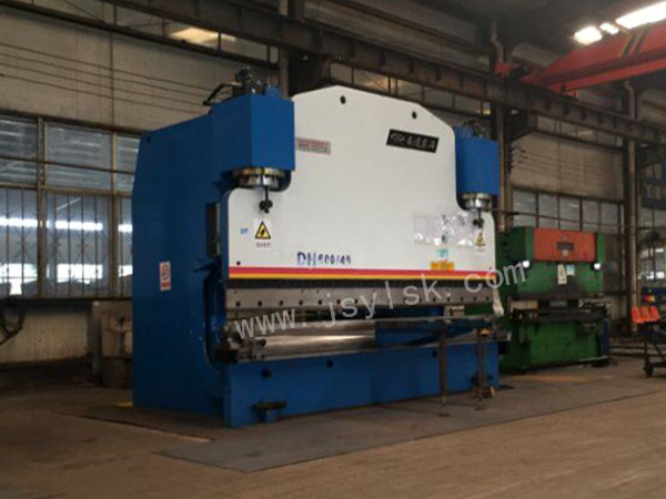 WE67K-600/4000大(dà)型折彎機