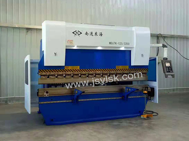 WE67K-125/3200數(shu)控折彎機
