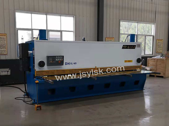 QC11Y-8*4000液壓剪闆機(jī)